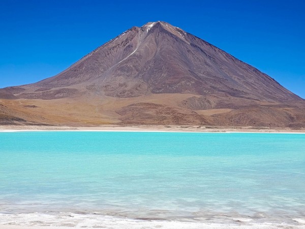 AREQUIPA TO UYUNI (OR SAN PEDRO) VIA LAKE TITICACA, LA PAZ & SAJAMA – 8-DAY OVERLAND TOUR