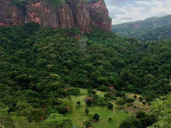 Southern Amboro National Park (Refugio Los Volcanes) - 2 Days