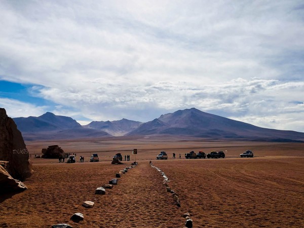 SAN PEDRO DE ATACAMA TO/FROM CALAMA VIA UYUNI – 4-DAY EXPEDITION