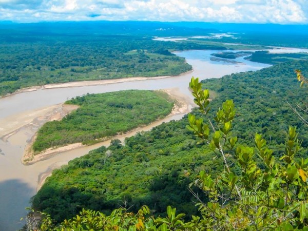 PARQUE NACIONAL MADIDI:  COMMUNITY-BASED ECOTOURISM